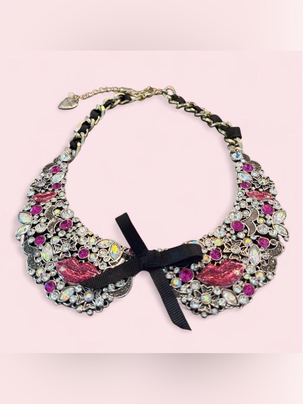 Rare Vintage Betsey Johnson Lips Film Noir Statement Collar Bib Necklace
